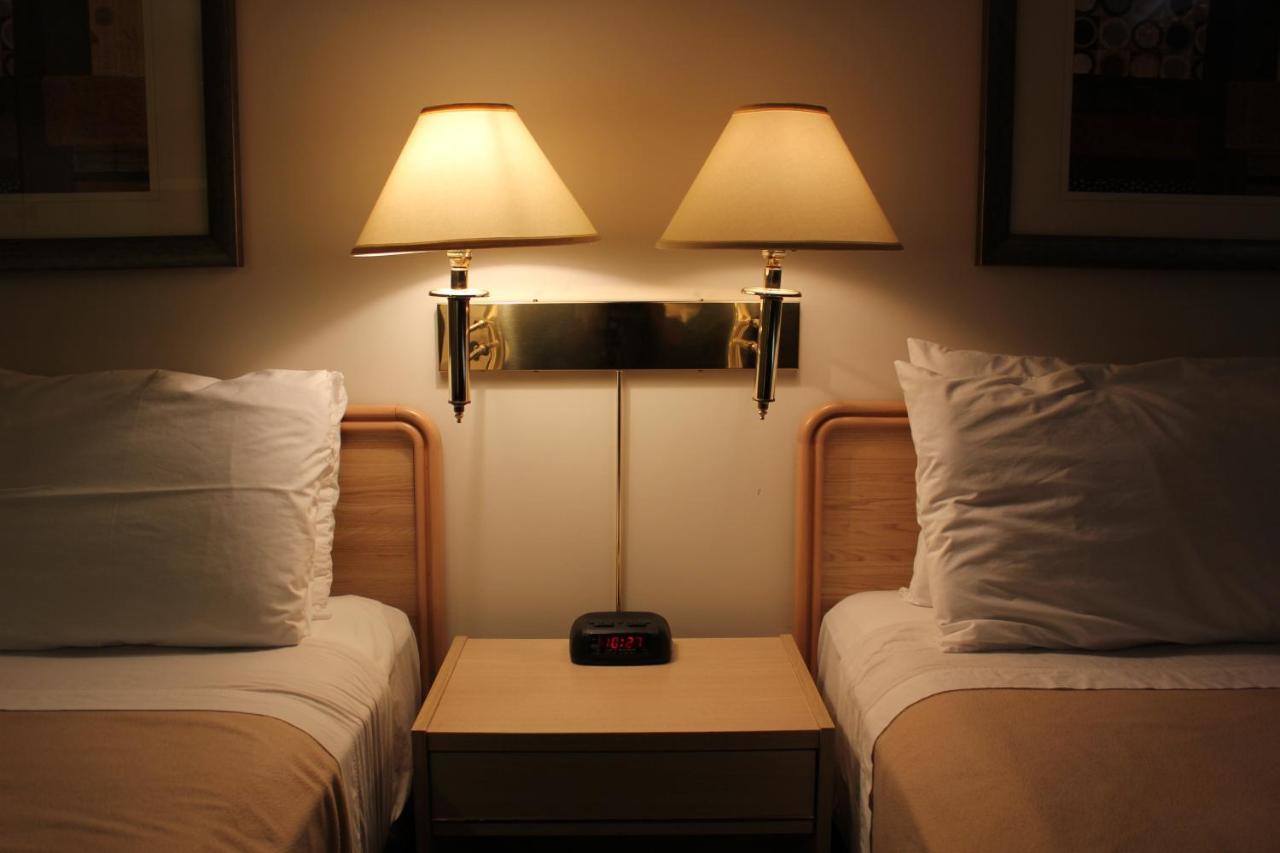 Coronet Hotel 프린스알버트 외부 사진