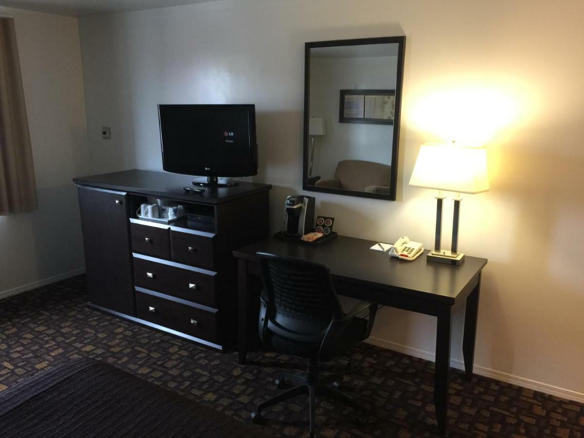 Coronet Hotel 프린스알버트 외부 사진